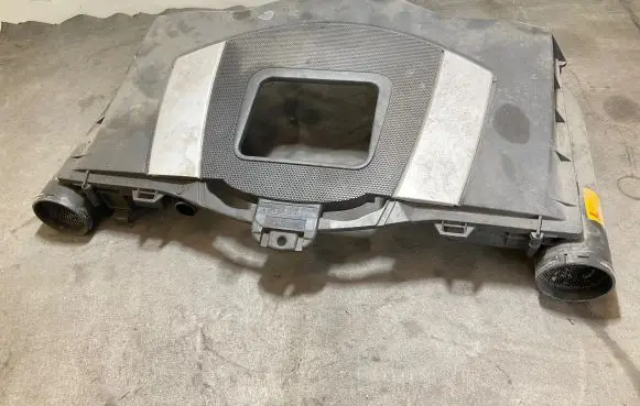 Mercedes-Benz CLS C219 Air filter A2730900201 4619685905