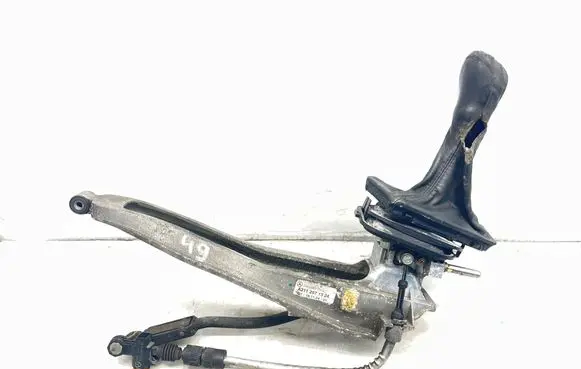 Mercedes-Benz E W211 Gear shifter/selector A2112671324