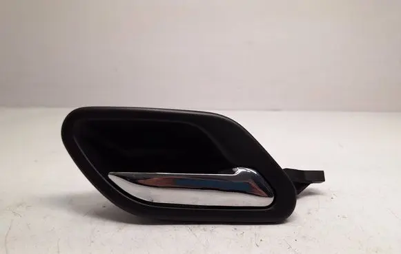 BMW 5 E39 Front door interior handle 8226050 51218226050