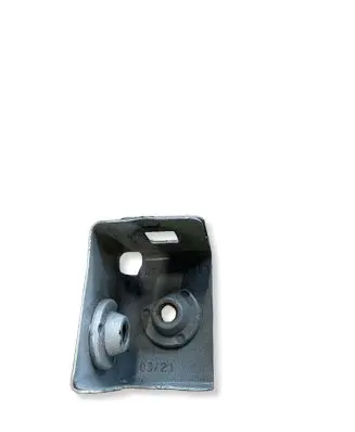 Renault Master III Fender mounting bracket 625250003R