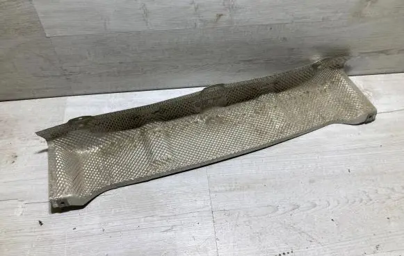 BMW 1 F20 F21 Exhaust heat shield 7309215