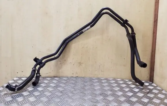 Volkswagen Crafter Engine coolant pipe/hose 9068320615 2E0121065