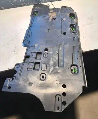 Citroen C5 Aircross Center/middle under tray cover 9841527880 9841527980