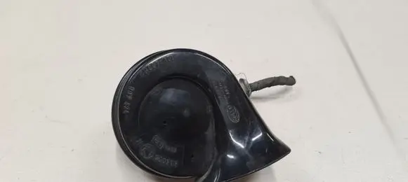 Audi A4 S4 B6 8E 8H Horn signal 8E0951221