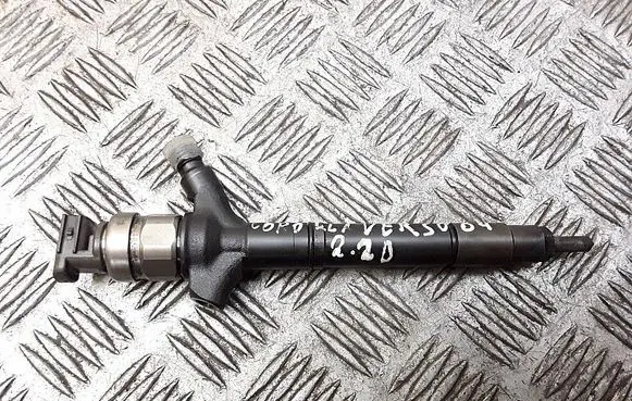 Toyota Corolla Verso E121 Fuel injector 236700r170