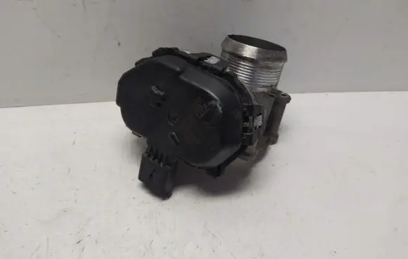 Citroen C4 II Picasso Throttle body valve 9807238580