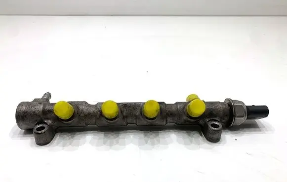 Volkswagen Transporter - Caravelle T6 Fuel main line pipe 04L130093