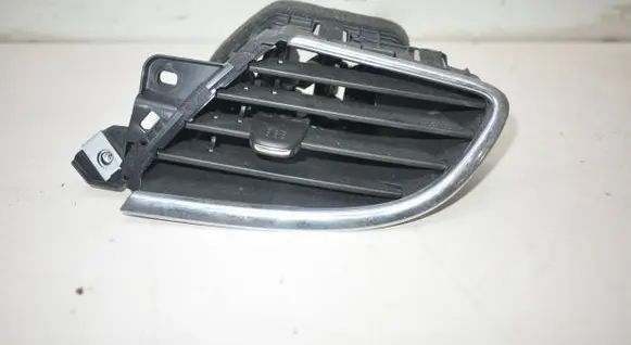 Opel Mokka X Dashboard side air vent grill/cover trim 42570818