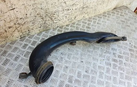 BMW 5 E39 Air intake duct part 1437630