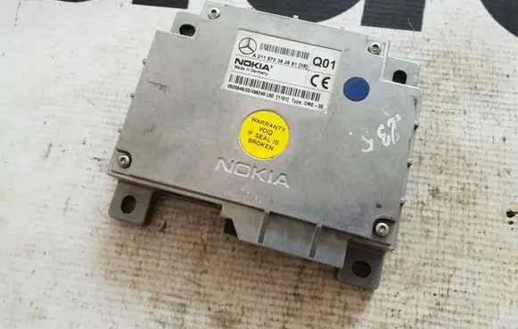 Mercedes-Benz C W203 Bluetooth control unit module A2118703826 2118703826