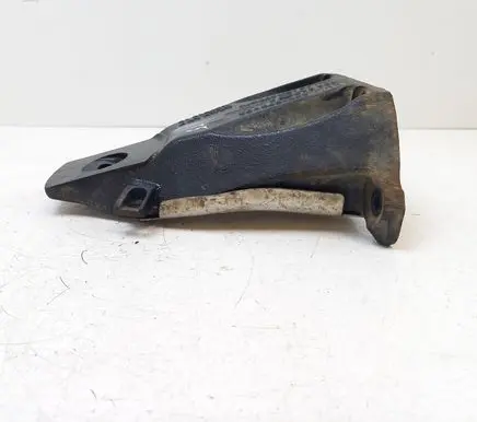 BMW 5 E60 E61 Engine mounting bracket 6771072 23191310 103827
