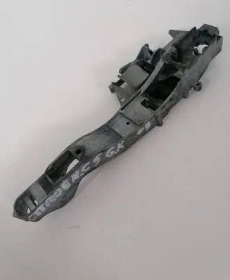 Rear door exterior handle/bracket