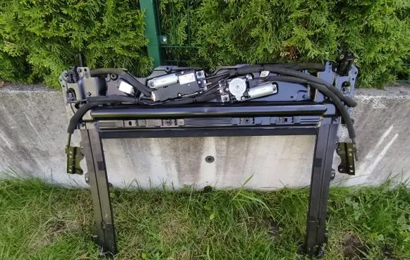 KIA Stinger Sunroof frame 81660J5010 81660J9000 A048842