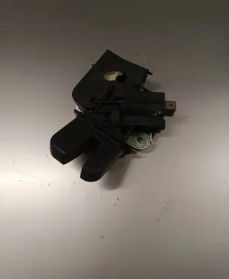 Audi A8 S8 D3 4E Tailgate/trunk/boot lock/catch/latch 4F5827505D