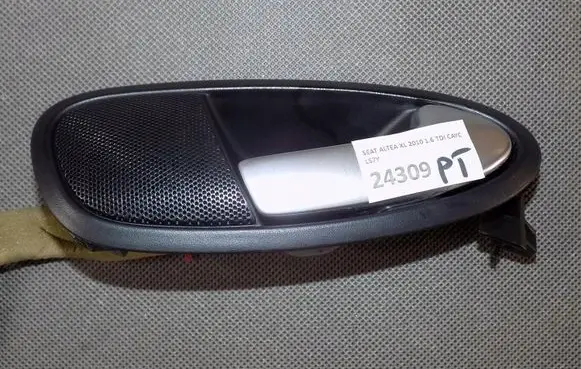 Seat Altea XL Rear door interior handle 5P0837114