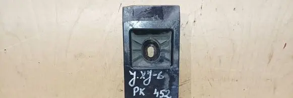 Jaguar XJ X300 Front bumper mounting bracket HNA6453AB