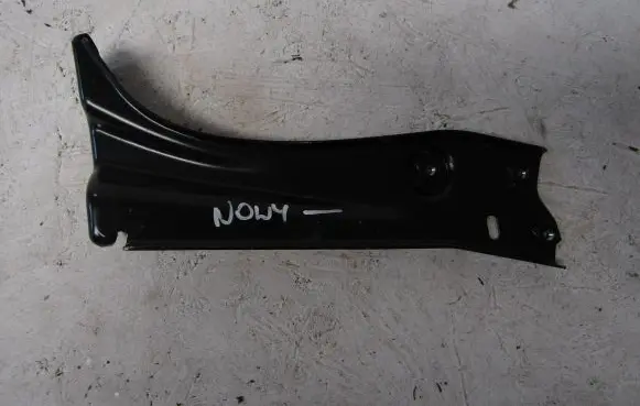 Skoda Octavia Mk3 (5E) Fender mounting bracket 5E0821141A