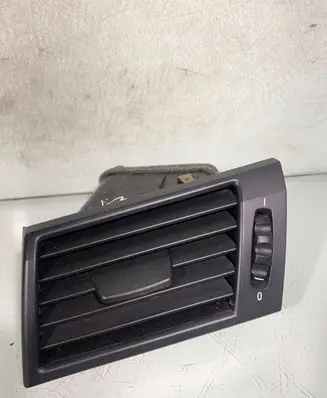 BMW X3 E83 Dash center air vent grill 3400075