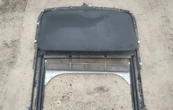 Sunroof set