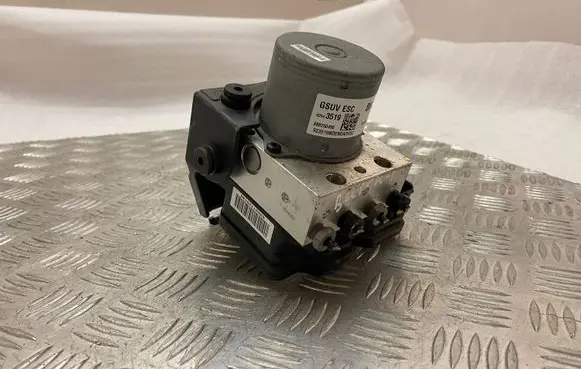 Buick Encore I ABS Pump 42643519