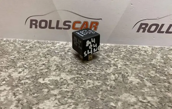 Audi A4 S4 B6 8E 8H Other relay 8D0951253A