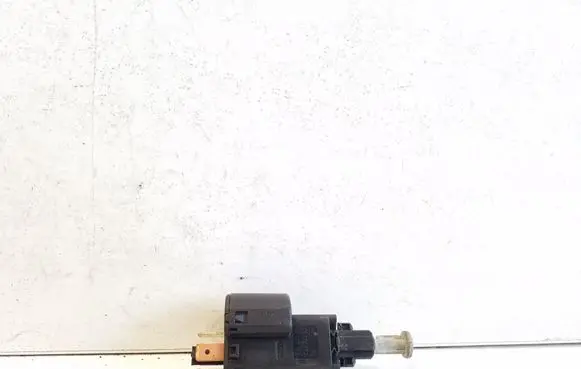 Opel Zafira A Brake pedal sensor switch 09175172