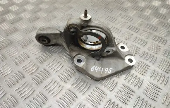 Citroen C4 II Picasso Driveshaft support bearing bracket 9674067780