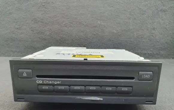 Audi A6 S6 C6 4F CD/DVD changer 4E0035111A 4E0910111D