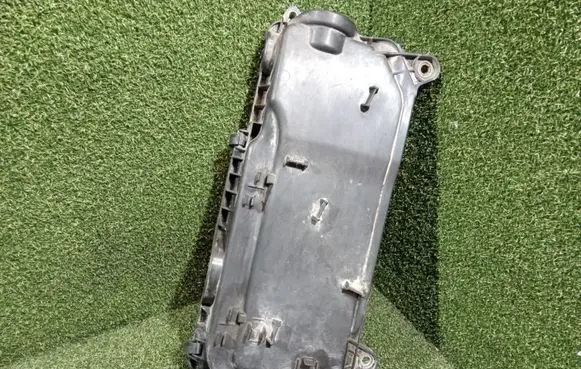 Renault Master III Timing chain cover 175B10025R