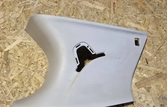 Chrysler Pacifica (D)pillar trim (top) 5RJ071D2AD 5679420 5RJ071D2AE