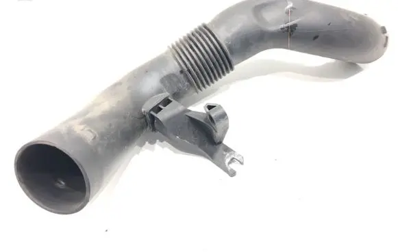 Peugeot 3008 II Air intake hose/pipe 9820908580
