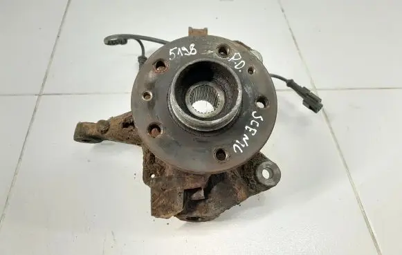Renault Scenic III - Grand scenic III Front wheel hub NOCODE