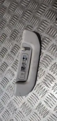 Rear interior roof grab handle