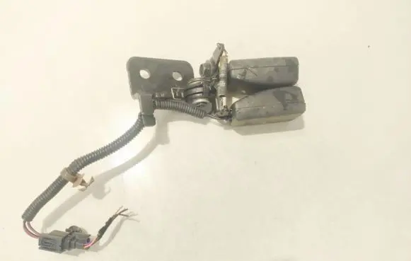 Honda Civic IX Middle seatbelt buckle (rear) 1040139 506740