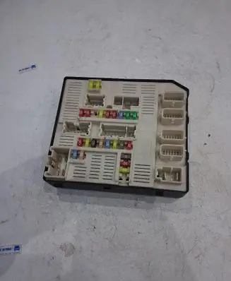 Renault Megane III BSM Control unit 284B60008R