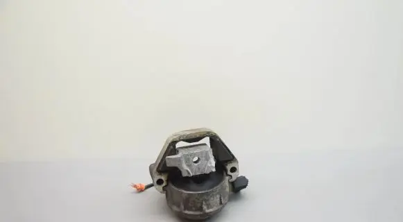 Audi A6 S6 C7 4G Engine mount bracket