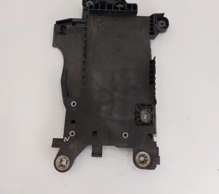 Battery tray
