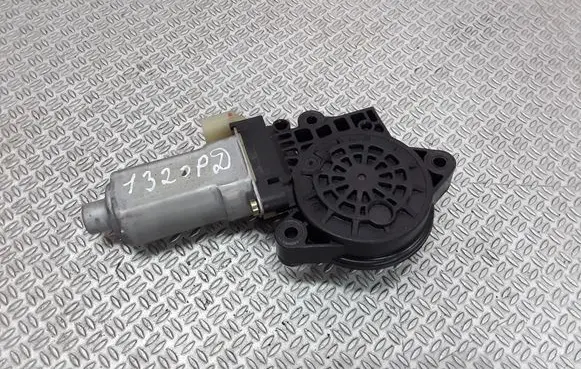 KIA Cerato Front door window regulator motor