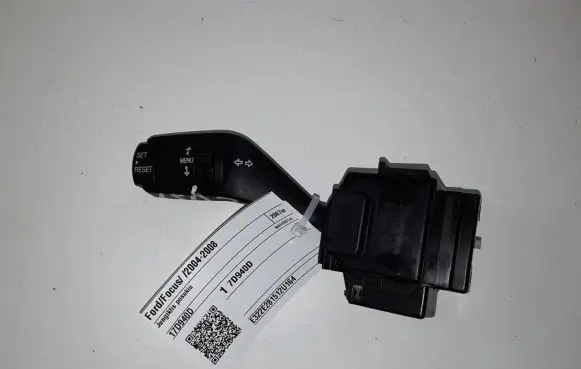 Ford Focus Indicator stalk 17D940D