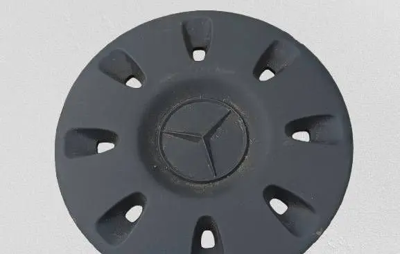 Mercedes-Benz Vito Viano W639 Original wheel cap A6394010825