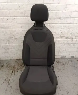 KIA Niro Front driver seat 