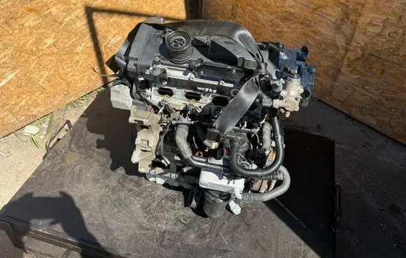 Volkswagen PASSAT B6 Engine AXX