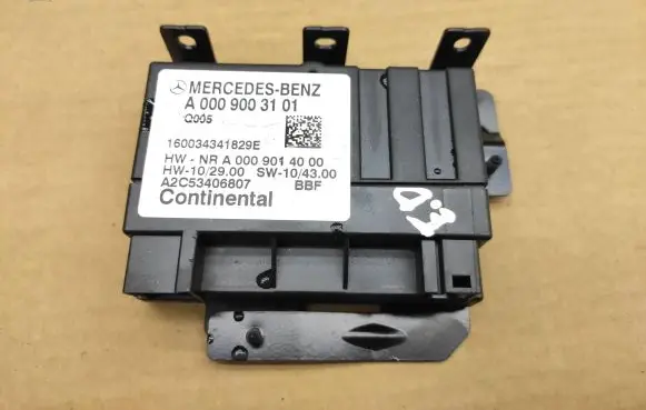 Mercedes-Benz Sprinter W906 Fuel injection pump control unit/module A0009003101 A0009014000 160034341829E