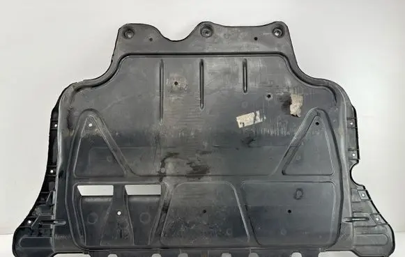 Audi A3 S3 8V Engine splash shield/under tray 5Q0825236