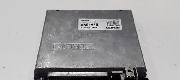 Renault Laguna I Engine control unit/module s101727104