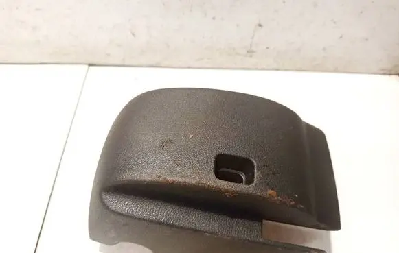 Volkswagen Tiguan Steering wheel column trim