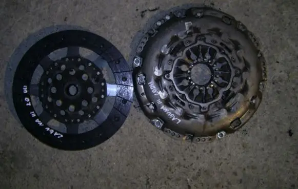Renault Laguna III Clutch set kit 8200421191