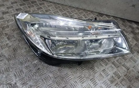 Opel Insignia A Headlight/headlamp
