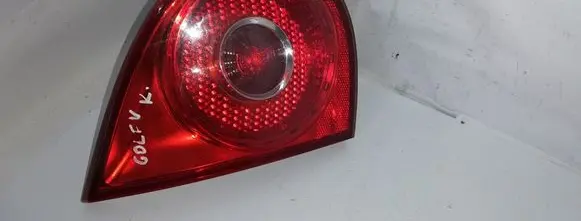 Volkswagen Golf V Tailgate rear/tail lights 1K6945093J 1K6945107C