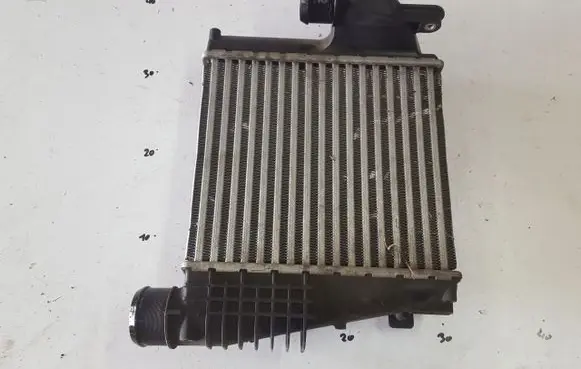 Peugeot 308 Intercooler radiator 9675627980